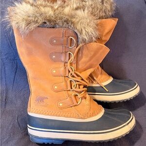 Sorel Black and Brown Winter Boots